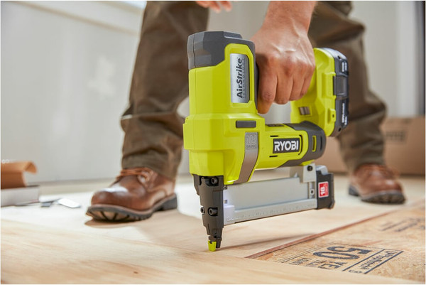 Изображение товара Электрический степлер Ryobi R18GS18-0 (5133005138)