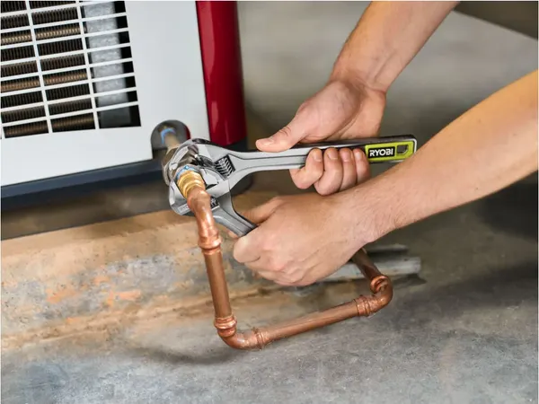 Изображение товара Гаечный ключ Ryobi RHAW250 (5132006063)