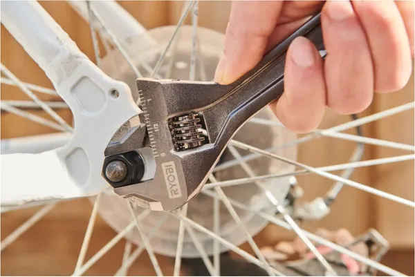 Изображение товара Гаечный ключ Ryobi RHAW200 (5132006062)