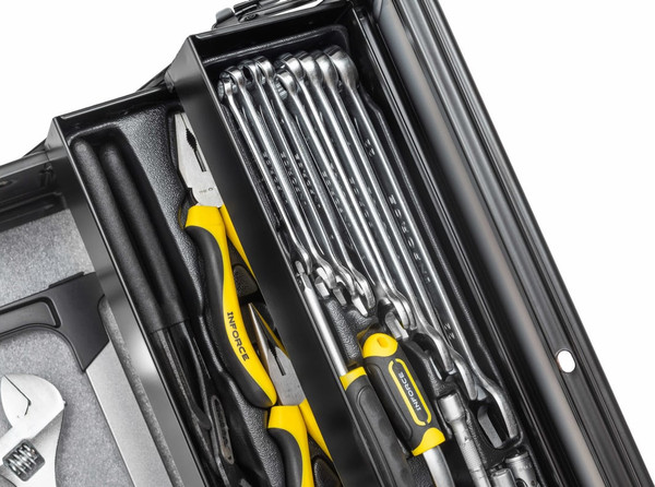 Изображение товара Универсальный набор инструментов Inforce 06-25-08 (131 предмет)