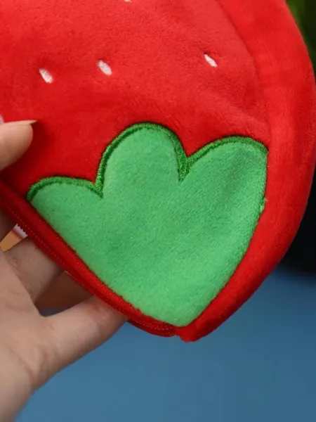 Изображение товара Пенал ILikeGift Клубника / 80P-095