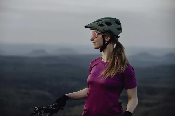 Изображение товара Защитный шлем FORCE MTB Ibex 90299917-F (р.L/XL, зеленый матовый)