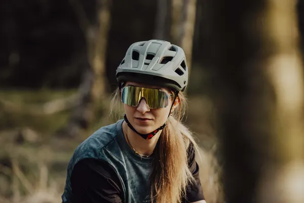 Изображение товара Защитный шлем FORCE MTB Ibex 90299917-F (р.L/XL, зеленый матовый)