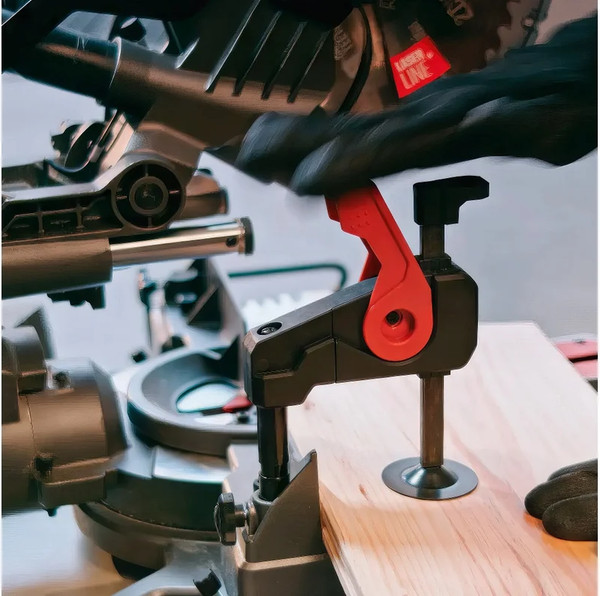 Изображение товара Торцовочная пила Skil MS1310SE00