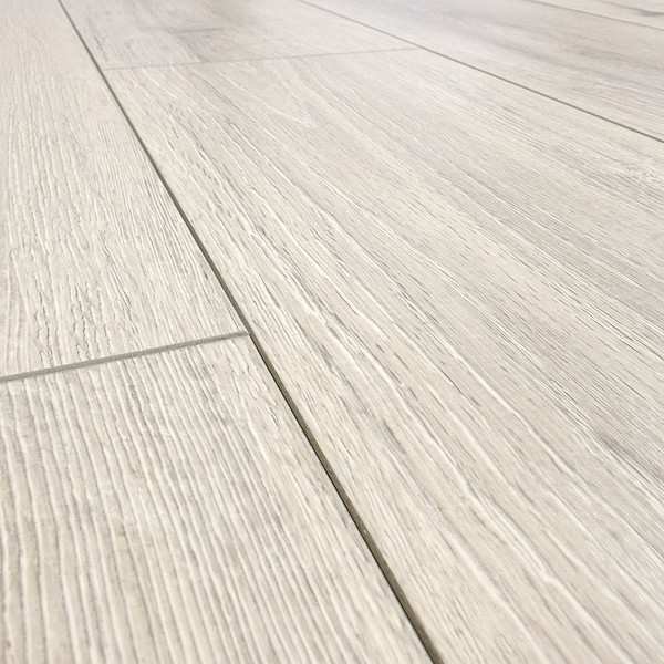 Изображение товара Ламинат Egger Comfort Classic Дуб меловой EC1062
