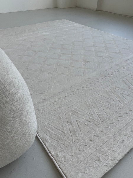 Изображение товара Ковер LAXMI Comfort 847 прямоугольник (1.5x2, Cream/Cream)