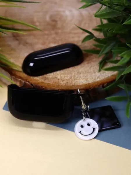 Изображение товара Чехол для наушников ILikeGift для AirPods Pro Черный моно / T-79