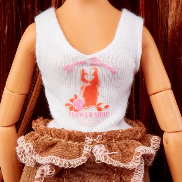 Изображение товара Кукла с аксессуарами MGA Bratz Stylin' Ясмин с футболкой / 69366