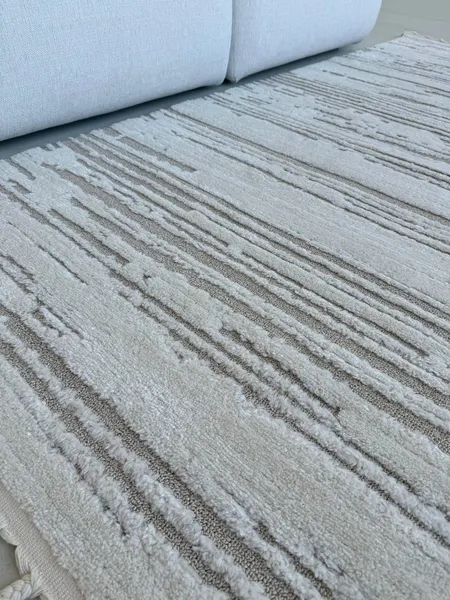 Изображение товара Ковер LAXMI Quincey 0947 прямоугольник (1.6x2.3, Cream/Beige)