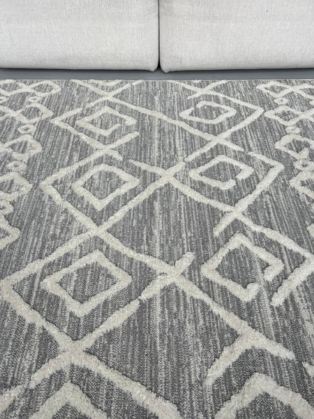 Изображение товара Ковер LAXMI Quincey 0019 прямоугольник (1.6x2.3, Grey/Cream)