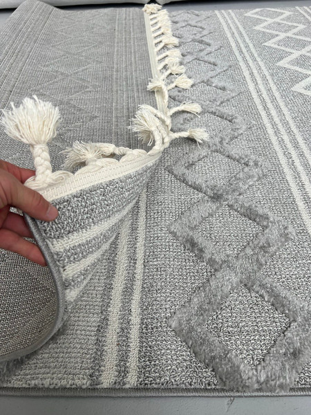 Изображение товара Ковер LAXMI Quincey 1259 прямоугольник (1.6x2.3, Cream/Grey)