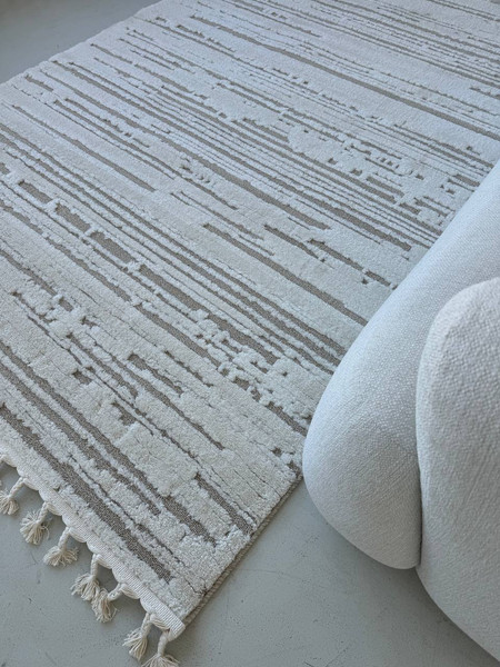 Изображение товара Ковер LAXMI Quincey 0947 прямоугольник (2x3, Cream/Beige)