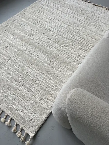 Изображение товара Ковер LAXMI Quincey 0947 прямоугольник (1x2, Cream/Cream)