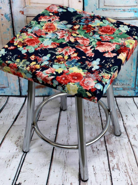 Изображение товара Подушка на стул MATEX Cuadro Concept Цветы на синем / 12-528 (синий/красный/желтый)