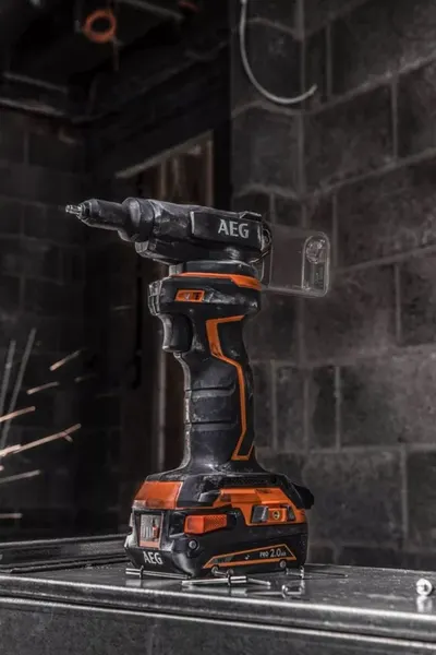 Изображение товара Аккумуляторный заклепочник AEG Powertools 4935472246