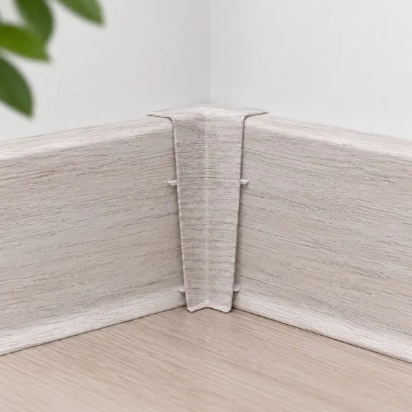 Изображение товара Уголок для плинтуса Sanrelia Ultra Line 718 Сосна Беленая (2шт, внутренний)
