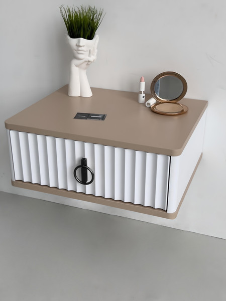 Изображение товара Прикроватная тумба Shtabe  Royal 5100 эко (макиато/р.черная)
