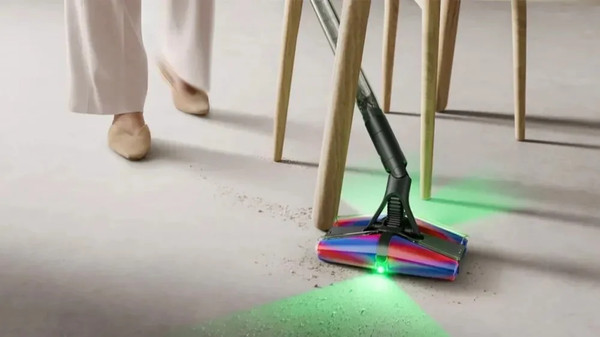 Изображение товара Вертикальный пылесос Dyson PencilVac Fluffycones SV50 (серебристый/серый)