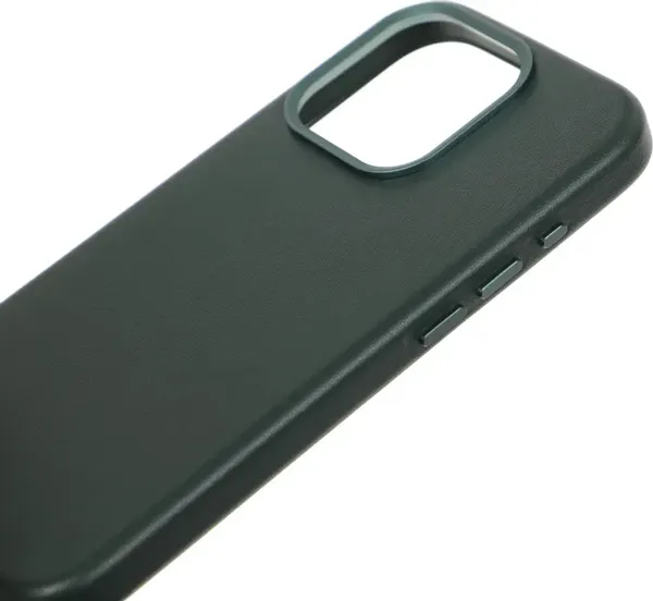 Изображение товара Чехол-накладка VLP Ecopelle Case для Apple iPhone 15 Pro / 10513009 (темно-зеленый)