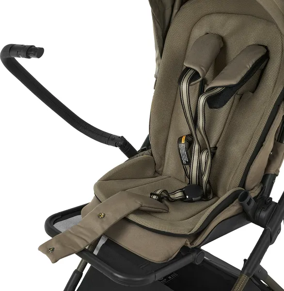 Изображение товара Детская прогулочная коляска Pituso Carbon Rx / X-666 (Tuareg Beige/Gold)