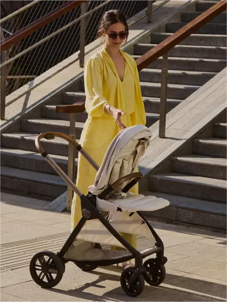 Изображение товара Детская прогулочная коляска Chicco Bellagio 2 Stroller 04087183500000 (Amber Glow)