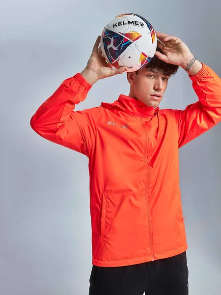Изображение товара Ветровка Kelme Raincoat / 3801241-807 (L, оранжевый)