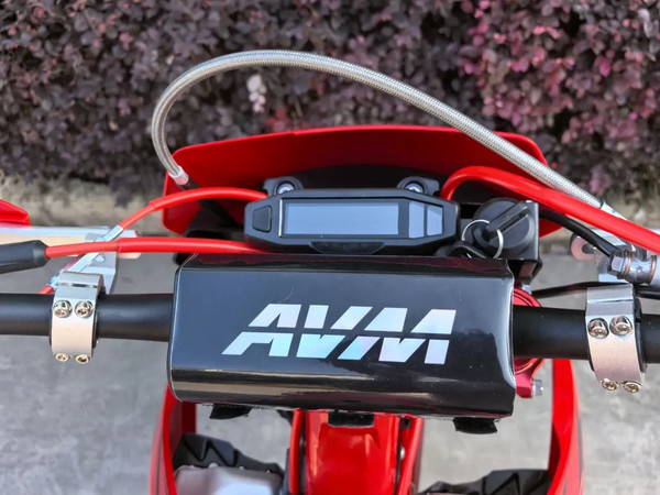 Изображение товара Мотоцикл AVM CRUS YBS 300