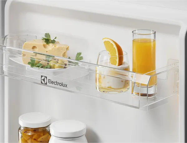 Изображение товара Встраиваемый холодильник Electrolux ENS3SE18S