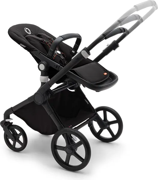 Изображение товара Детская универсальная коляска Bugaboo Fox Cub (Black/Desert Taupe)