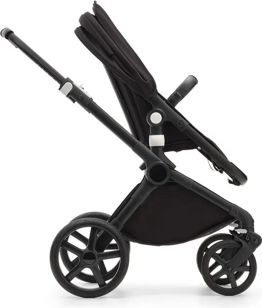 Изображение товара Детская универсальная коляска Bugaboo Fox Cub (Black/Desert Taupe)