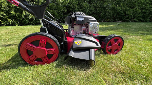 Изображение товара Газонокосилка бензиновая Senci LMB18S57 Briggs&Stratton