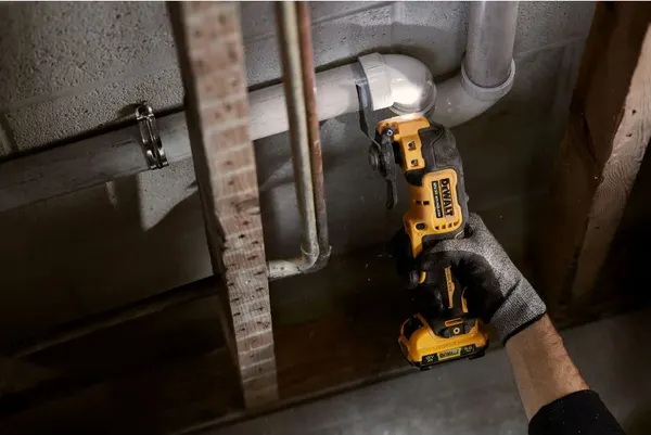 Изображение товара Профессиональный мультиинструмент DeWalt DCS353N Solo