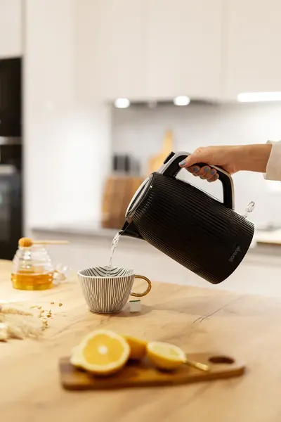 Изображение товара Электрочайник Gorenje K17DPB