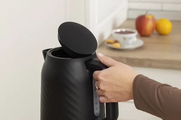 Изображение товара Электрочайник Gorenje K17SPB