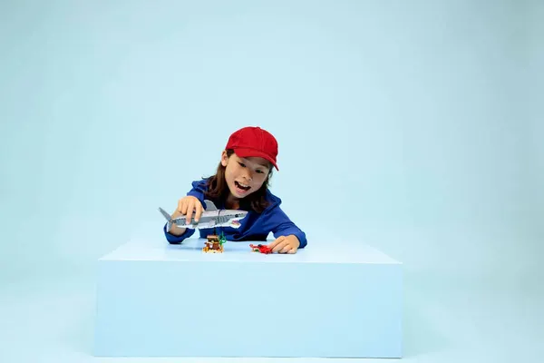 Изображение товара Конструктор Lego Creator Грозная акула с сундуком сокровищ 31381