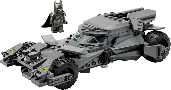 Изображение товара Конструктор Lego DC Super Heroes Бэтмобиль: Бэтмен против Супермена 76331