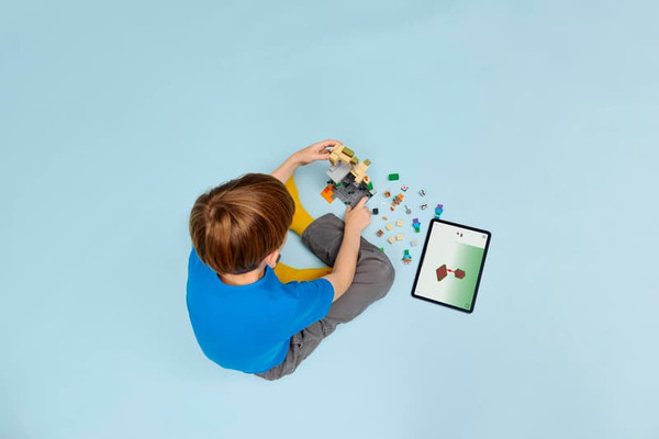 Изображение товара Конструктор Lego Minecraft Подземелье зомби 21587