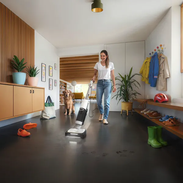 Изображение товара Вертикальный пылесос Karcher SCV 4 (1.056-530.0)