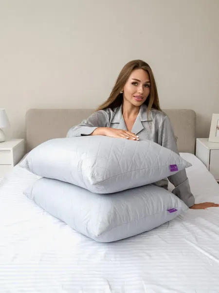 Изображение товара Подушка для сна ADELIS 50x70 / П-340 (серый, микрофибра у/степ полиэфир, тубус)