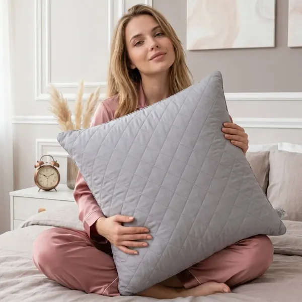 Изображение товара Подушка для сна ADELIS 70x70 / П-342 (серый, микрофибра у/степ полиэфир, тубус)
