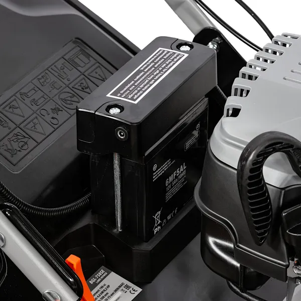 Изображение товара Газонокосилка бензиновая Eland Lux BGL-758SE