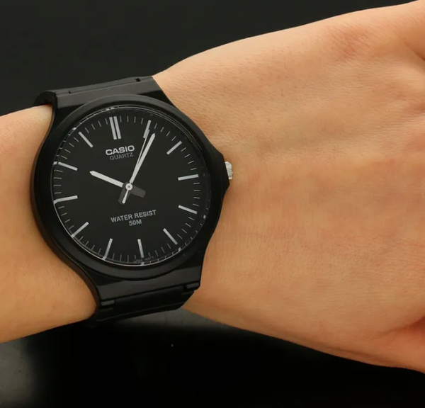 Изображение товара Часы наручные мужские Casio MW-240-1EVEF