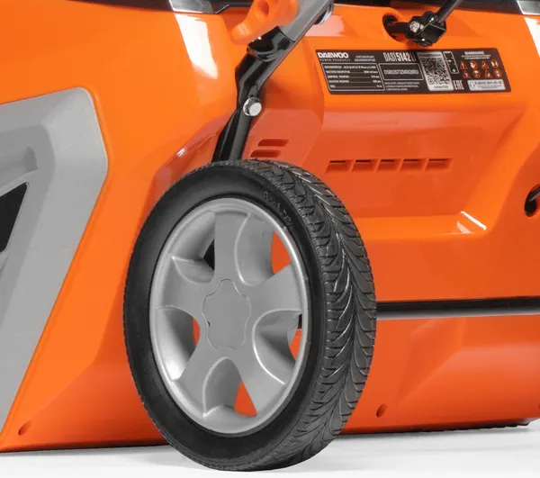 Изображение товара Снегоуборщик аккумуляторный Daewoo Power DAST 5142LI