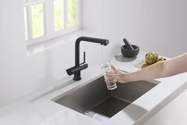 Изображение товара Смеситель Timo Saona 2396/03F (черный)