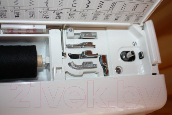 Изображение товара Швейная машина Janome 7524A