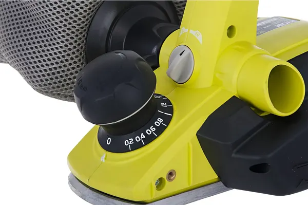 Изображение товара Электрорубанок Ryobi EPN6082CHG (5133000350)