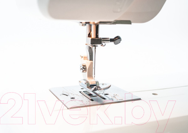 Изображение товара Швейная машина Janome S-19