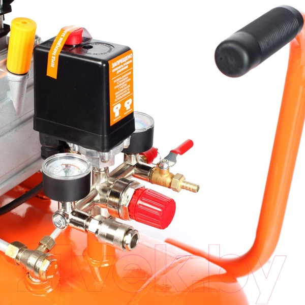 Изображение товара Воздушный компрессор PATRIOT Euro 50-260K (+ набор KIT 5В 1.8 кВт)