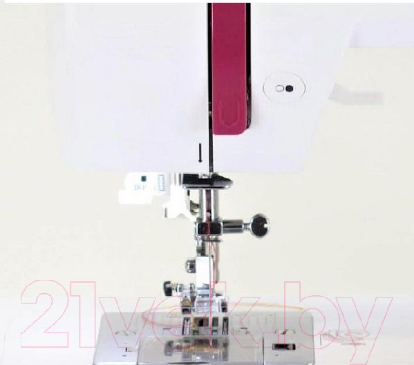 Изображение товара Швейная машина Bernina Bernette Sew&Go 7