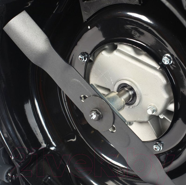 Изображение товара Газонокосилка бензиновая PATRIOT PT 41 LM